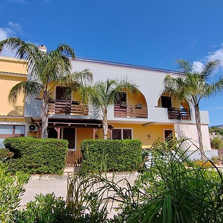 דירות אבולה Xenia Garden 2 מראה חיצוני תמונה