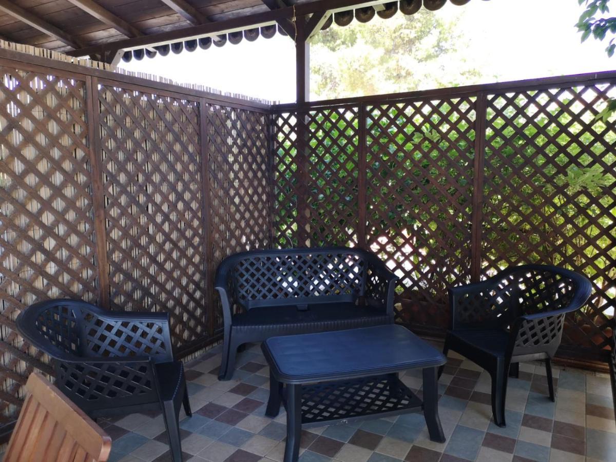 דירות אבולה Xenia Garden 2 מראה חיצוני תמונה